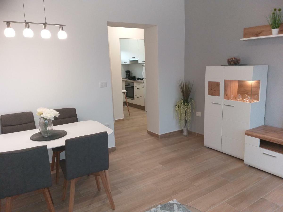 Apartman Luka PUY 외부 사진